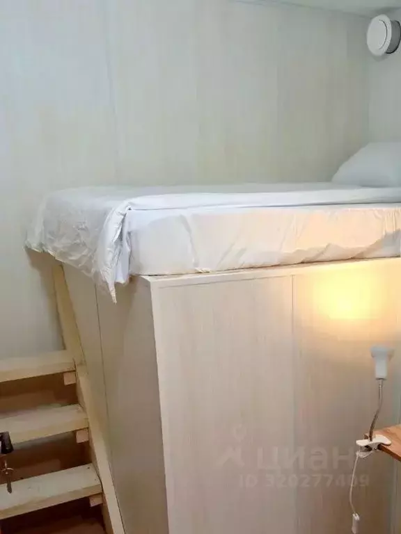 Комната Москва Краснопрудная ул., 7-9 - Фото 1