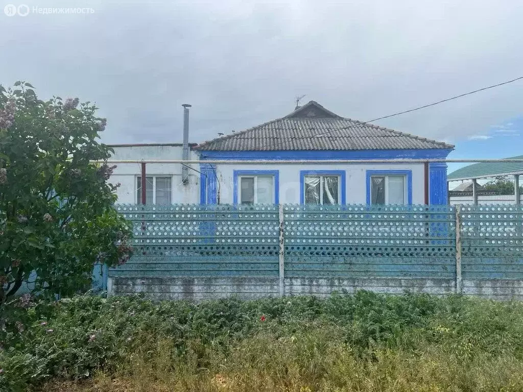 Дом в Октябрьское, улица Кирова (74.7 м) - Фото 1