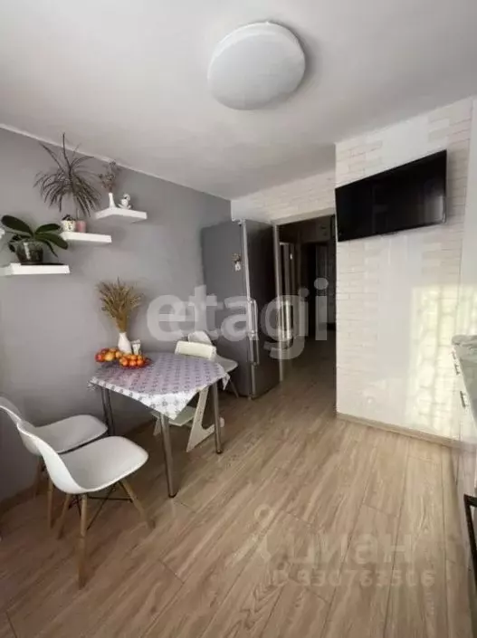 2-к кв. Иркутская область, Ангарск 271-й кв-л, 2 (57.4 м) - Фото 2