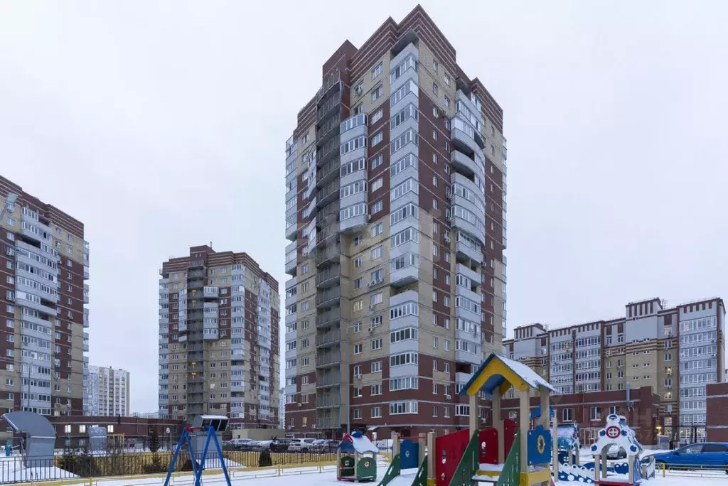 2-к кв. Тюменская область, Тюмень ул. Николая Зелинского, 3 (58.4 м) - Фото 1