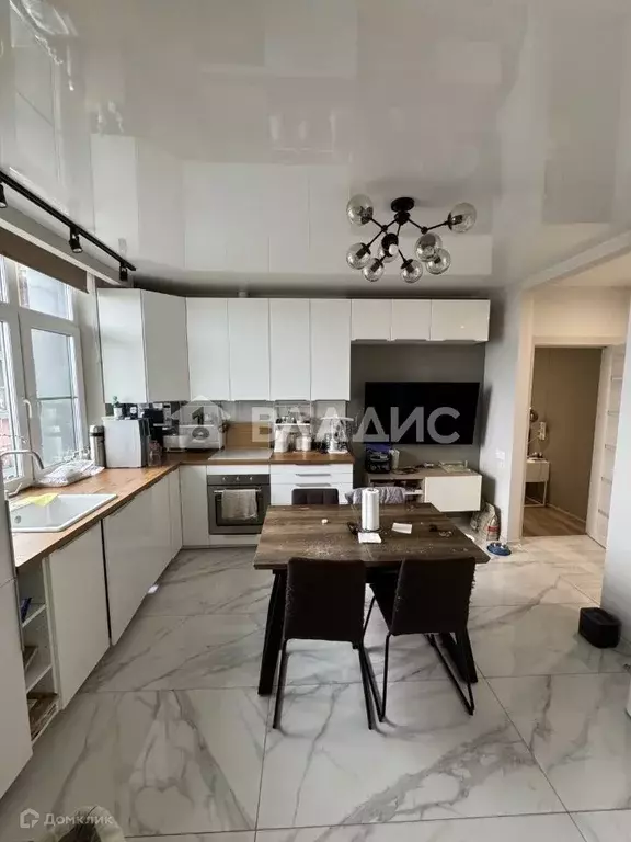 Продаётся 2-к квартира, 56 м - Фото 0