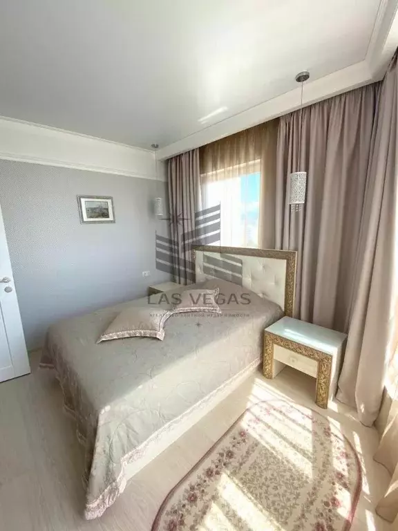 3-к кв. Краснодарский край, Сочи ул. Демократическая, 43 (80.0 м) - Фото 0