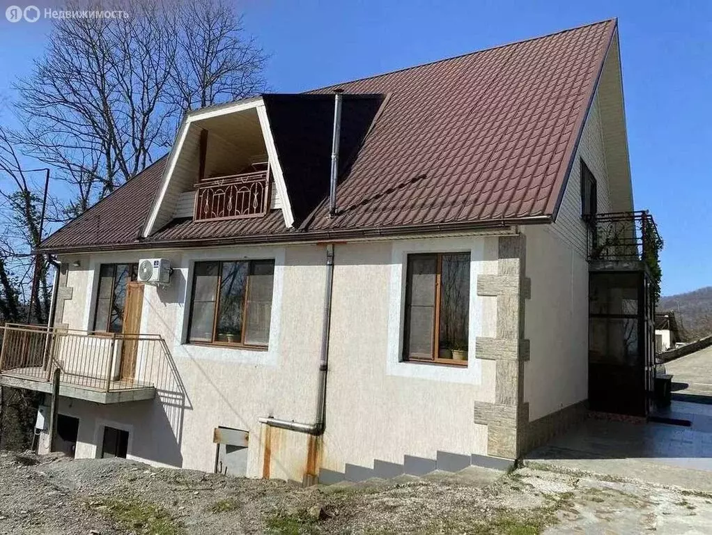 Дом в село Калиновое Озеро, Центральная улица, 17 (270 м) - Фото 1