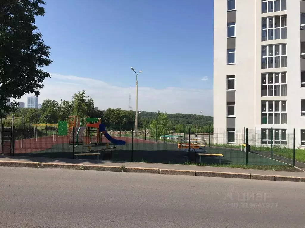 Свободной планировки кв. Башкортостан, Уфа ул. Блюхера, 3/6 (55.0 м) - Фото 1