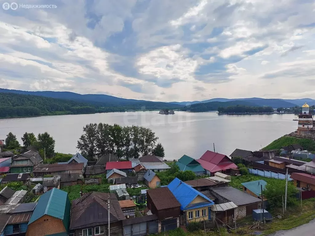 3-комнатная квартира: Сатка, улица Бочарова, 13 (59.9 м) - Фото 1
