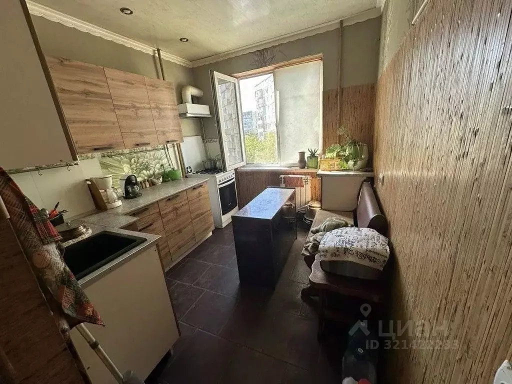2-к кв. Крым, Симферополь ул. Бела Куна, 7 (48.0 м) - Фото 0