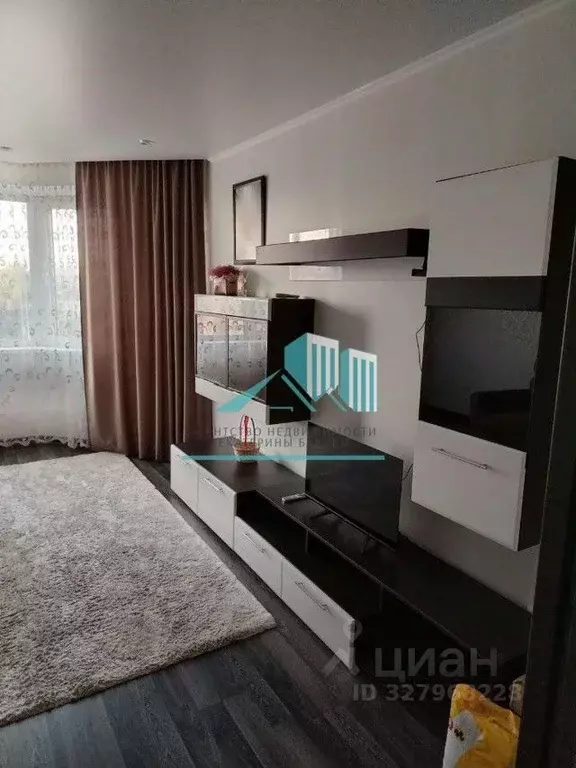 2-к кв. Калужская область, Калуга Хрустальная ул., 44к6 (62.0 м) - Фото 1