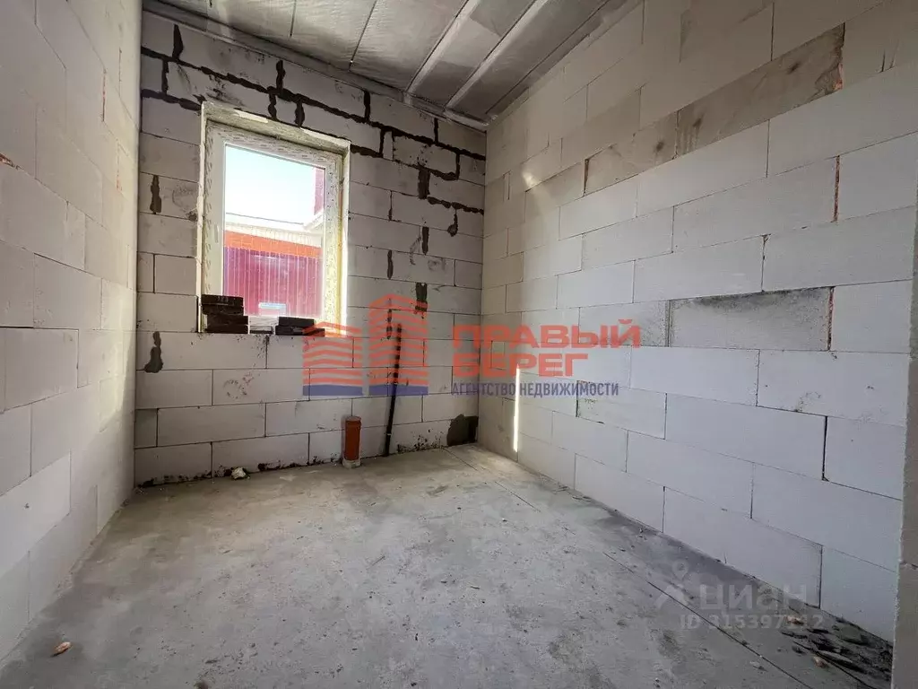 Дом в Калужская область, Перемышльский район, Большие Козлы с/пос, д. ... - Фото 2