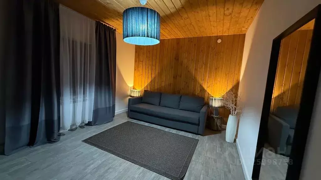 Дом в Карачаево-Черкесия, Зеленчукский район, с. Архыз ул. Банковская, ... - Фото 2