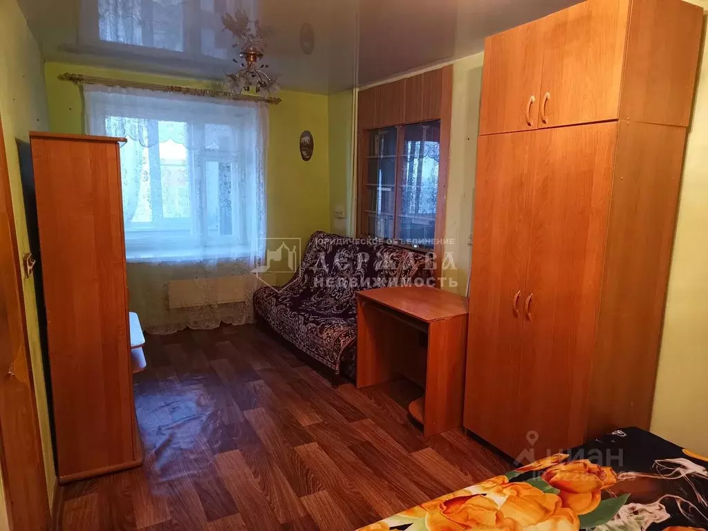 1-к кв. Кемеровская область, Юрга просп. Победы, 41 (35.0 м) - Фото 1