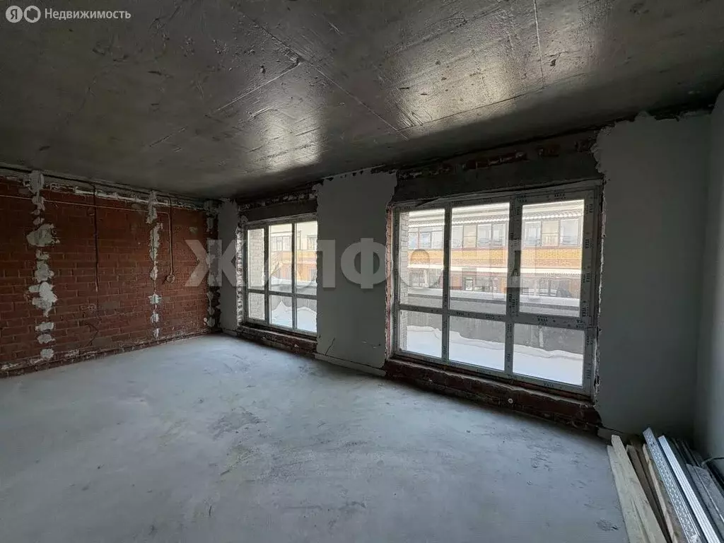 3-комнатная квартира: Иркутский муниципальный округ, рабочий посёлок ... - Фото 2