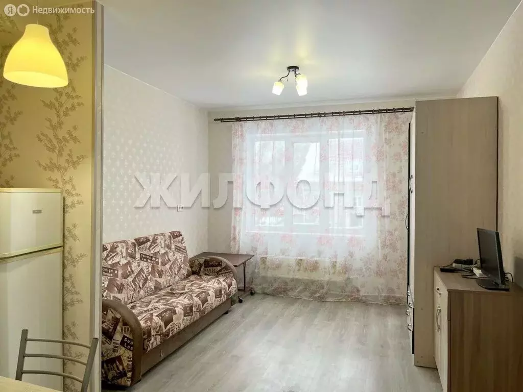 1-комнатная квартира: Октябрьский, Локтинская улица, 8 (25 м) - Фото 1