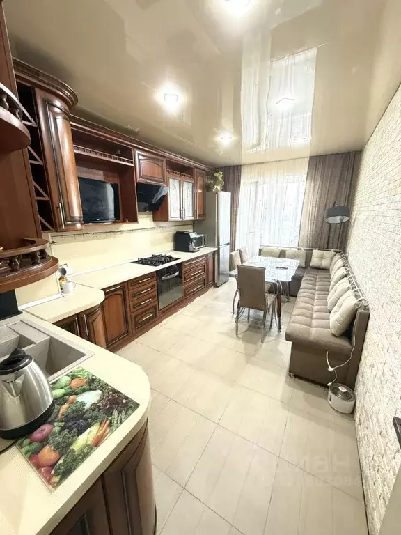 3-к кв. Брянская область, Брянск ул. Красный Маяк, 121 (72.1 м) - Фото 1