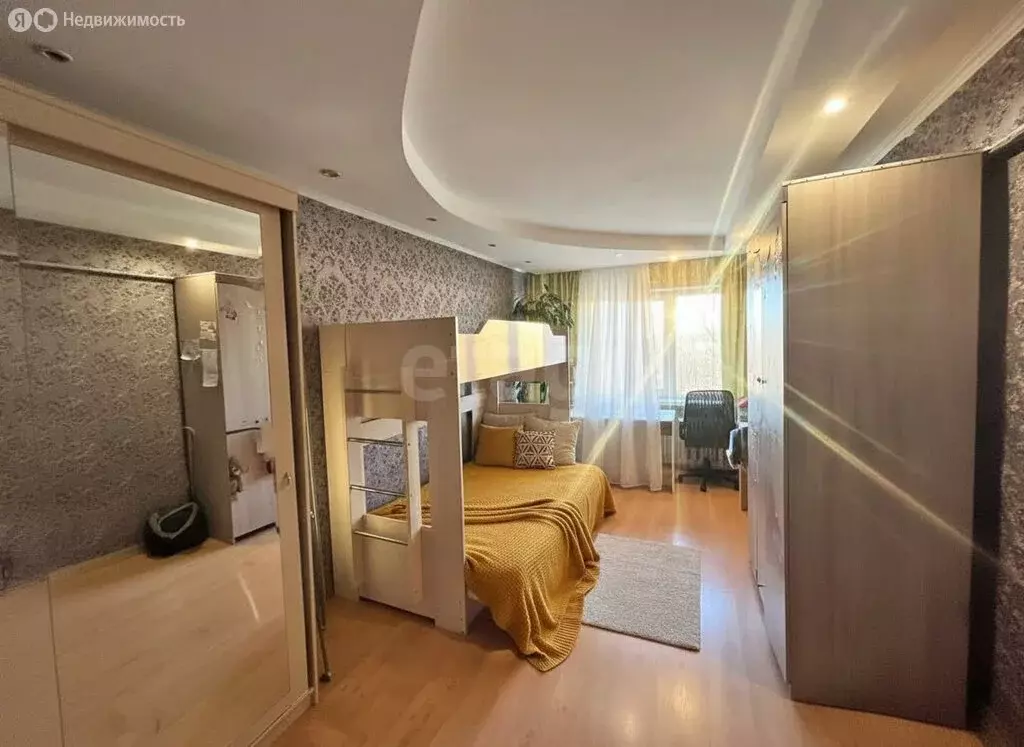 3-комнатная квартира: Омск, улица 50 лет ВЛКСМ, 4Б (62.2 м) - Фото 2