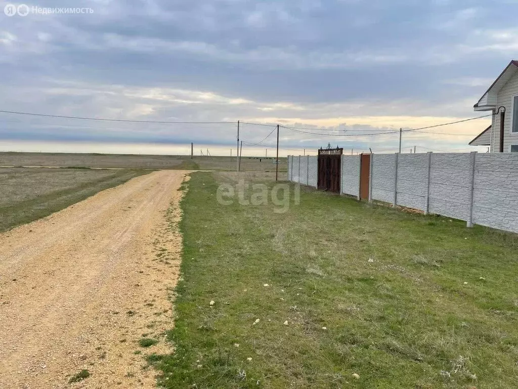 Участок в Сакский район, Суворовское сельское поселение, село Великое, ... - Фото 1