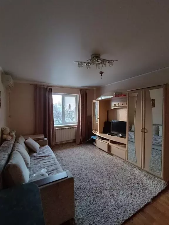 1-к кв. Волгоградская область, Волгоград ул. Декабристов, 8 (33.0 м) - Фото 1