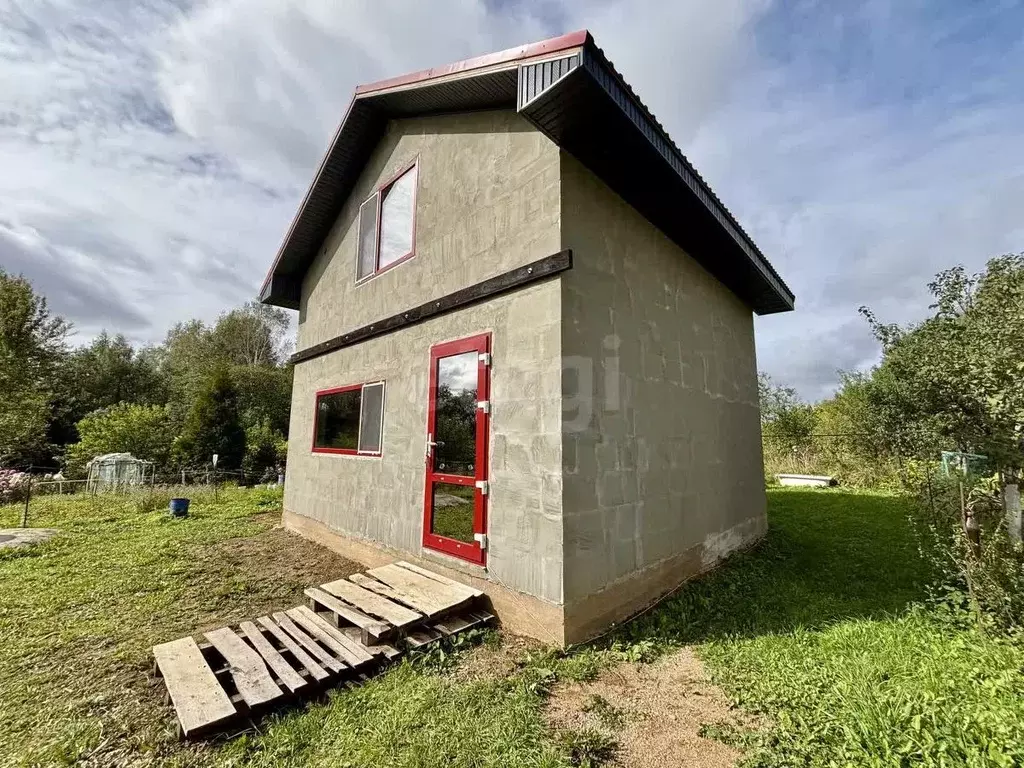 Дом в Смоленская область, Починковский муниципальный округ, д. Лосня, ... - Фото 1