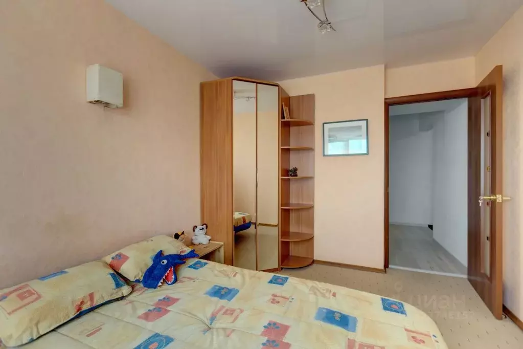 2-к кв. Свердловская область, Екатеринбург ул. Ильича, 48 (48.0 м) - Фото 2