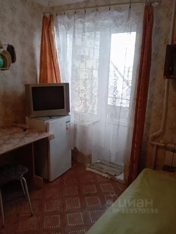Комната Саратовская область, Саратов проезд 2-й Московский, 14 (9.0 м) - Фото 1