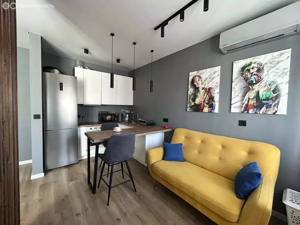 Квартира-студия: Чита, улица Токмакова, 47 (36.1 м) - Фото 1