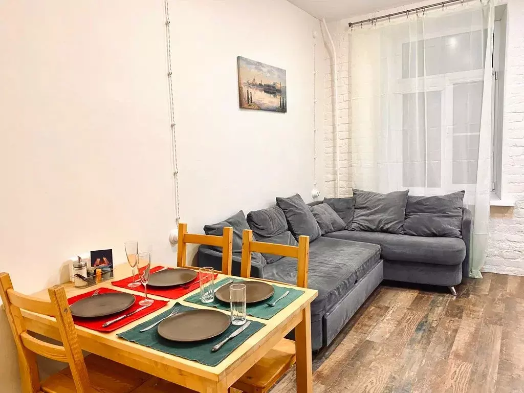 1-к кв. Санкт-Петербург ул. Большая Зеленина, 18В (50.0 м) - Фото 1