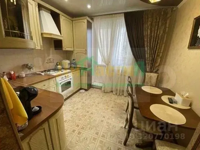 3-к кв. Белгородская область, Белгород ул. Есенина, 50 (68.3 м) - Фото 1
