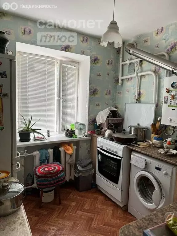 2-комнатная квартира: Азов, проспект Зои Космодемьянской, 90 (42 м) - Фото 0