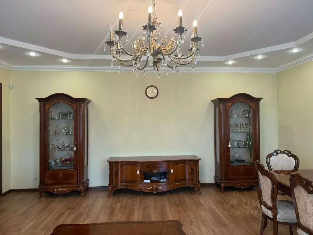 4-к кв. Самарская область, Тольятти 11-й кв-л,  (171.0 м) - Фото 2