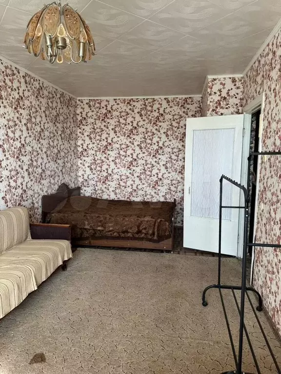 1-к. квартира, 35 м, 8/10 эт. - Фото 0