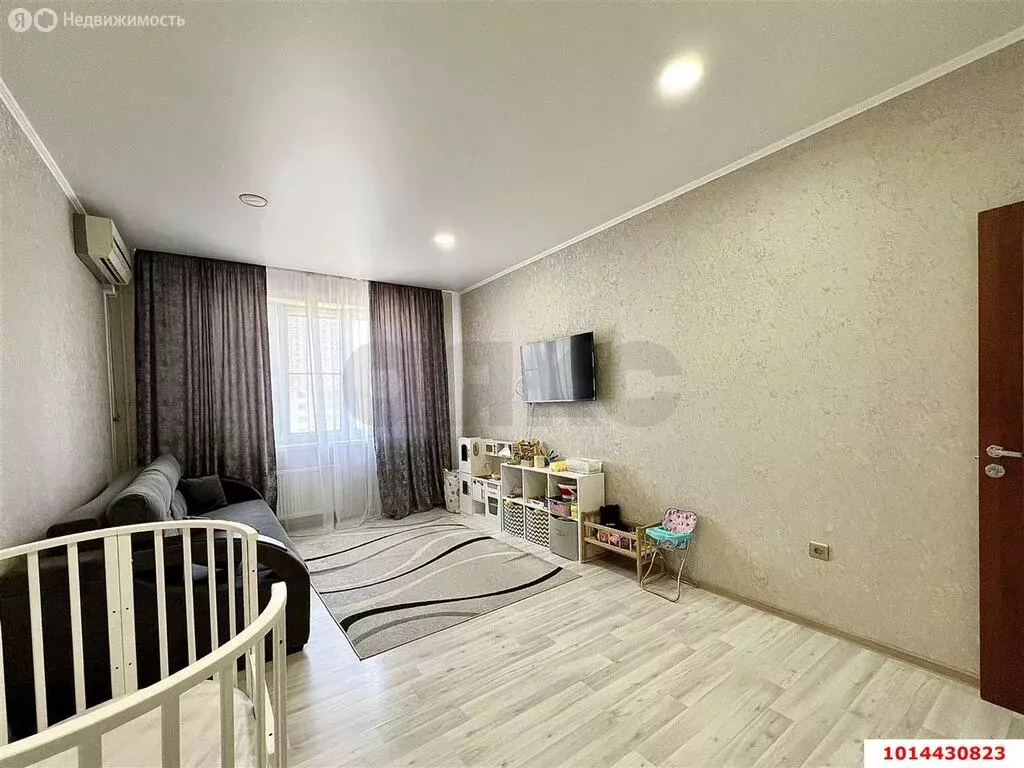 1-комнатная квартира: Краснодар, Артезианская улица, 20 (45 м) - Фото 0