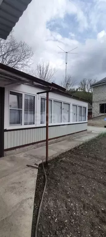Дом в Ставропольский край, Кисловодск городской округ, пос. Аликоновка ... - Фото 0