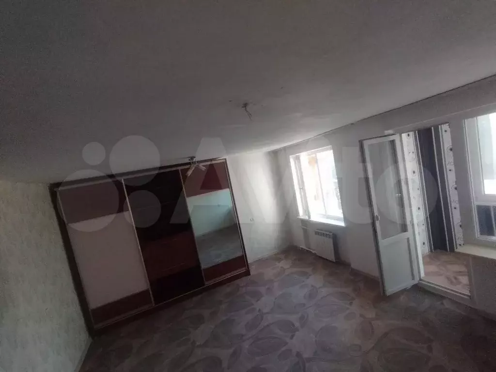 Комната 20 м в 4-к., 2/5 эт. - Фото 1