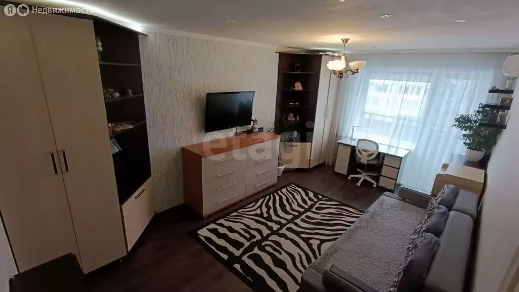 1-комнатная квартира: Барнаул, улица Сухэ-Батора, 31 (33.1 м) - Фото 1