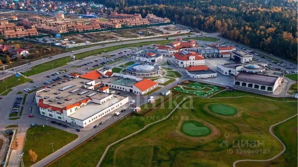 Участок в Московская область, Истра муниципальный округ, д. ... - Фото 2