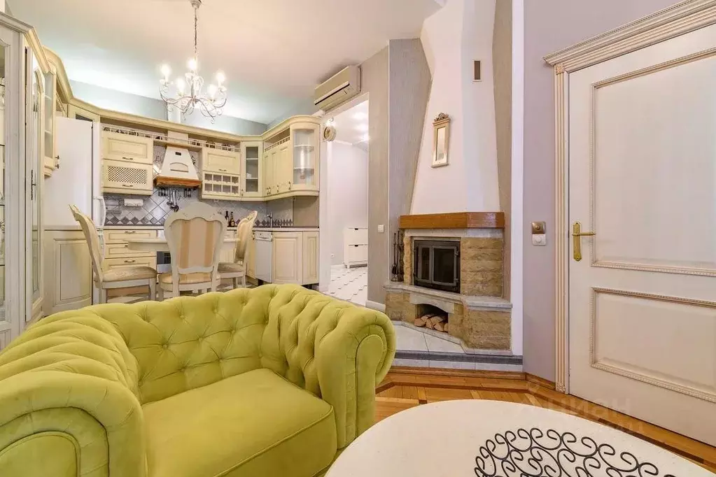 2-к кв. Санкт-Петербург ул. Чайковского, 2/7 (65.0 м) - Фото 0