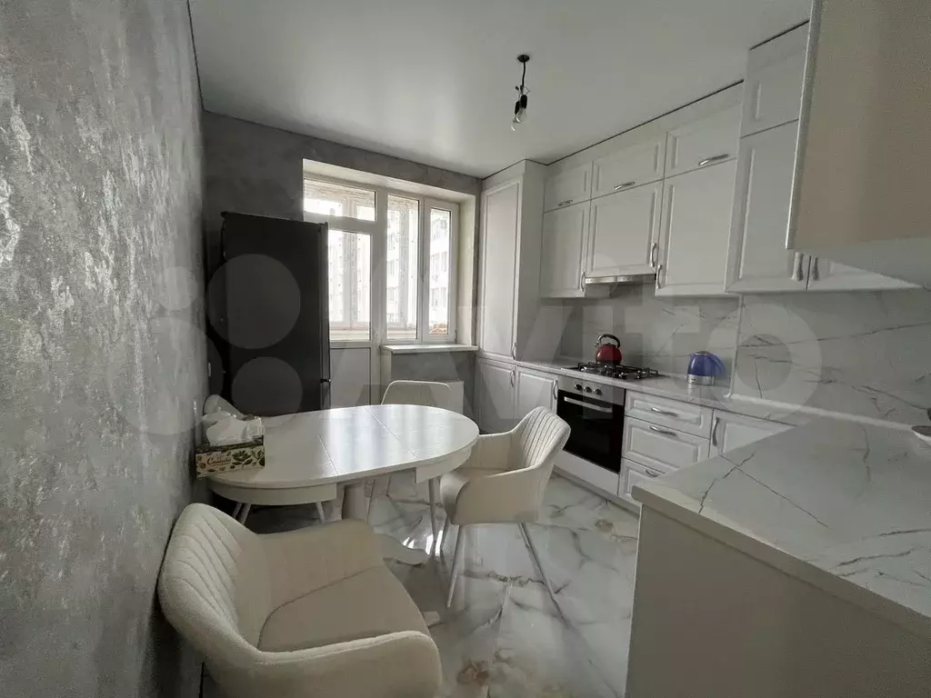 1-к. квартира, 43 м, 5/9 эт. - Фото 1