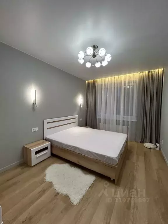 1-к кв. Тюменская область, Тюмень Новгородская ул., 22 (40.0 м) - Фото 0
