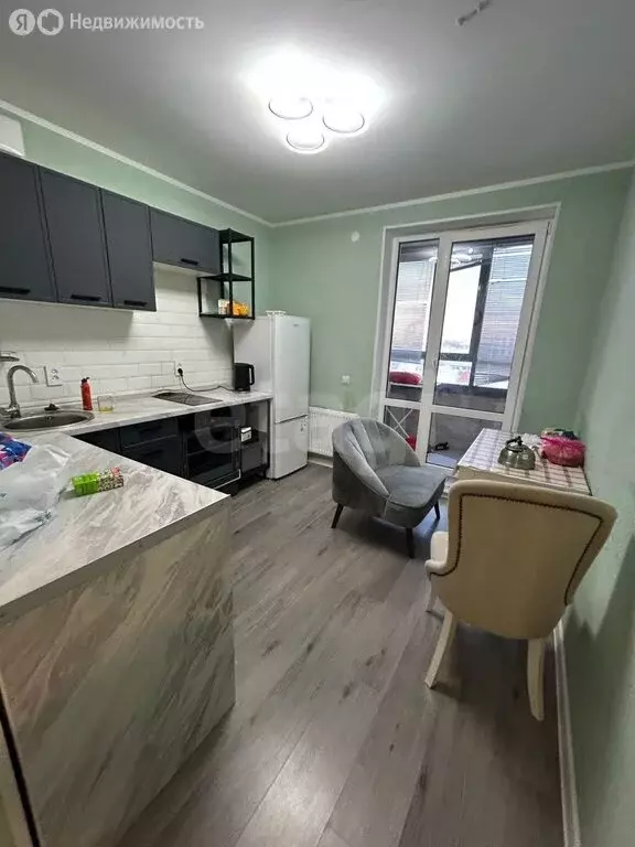 1-комнатная квартира: деревня Новосаратовка, улица Первых, 2к2 (33.4 ... - Фото 2