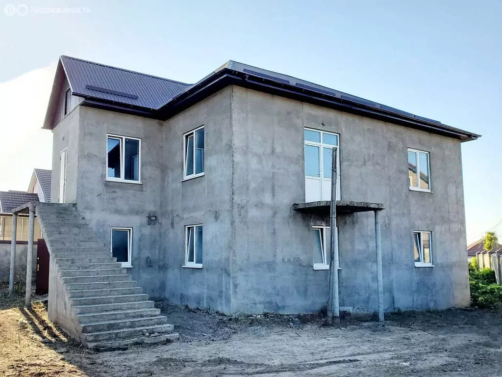 Дом в станица Ессентукская, Луговая улица (278 м) - Фото 1