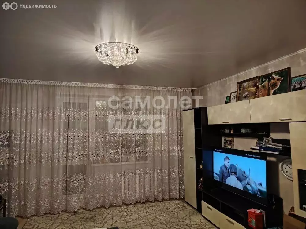 2-комнатная квартира: Миасс, улица 8 Марта, 147 (64.8 м) - Фото 1