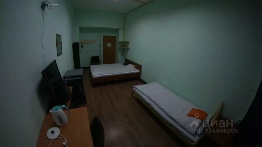 Комната Мурманская область, Кировск Лабораторная ул., 4 (10.0 м) - Фото 1