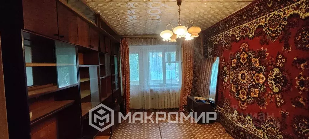 2-к кв. Брянская область, Брянск ул. Молодой Гвардии, 75 (43.5 м) - Фото 0
