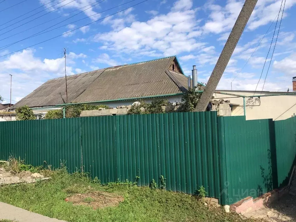 Дом в Краснодарский край, Темрюкский район, Курчанское с/пос, пос. ... - Фото 1