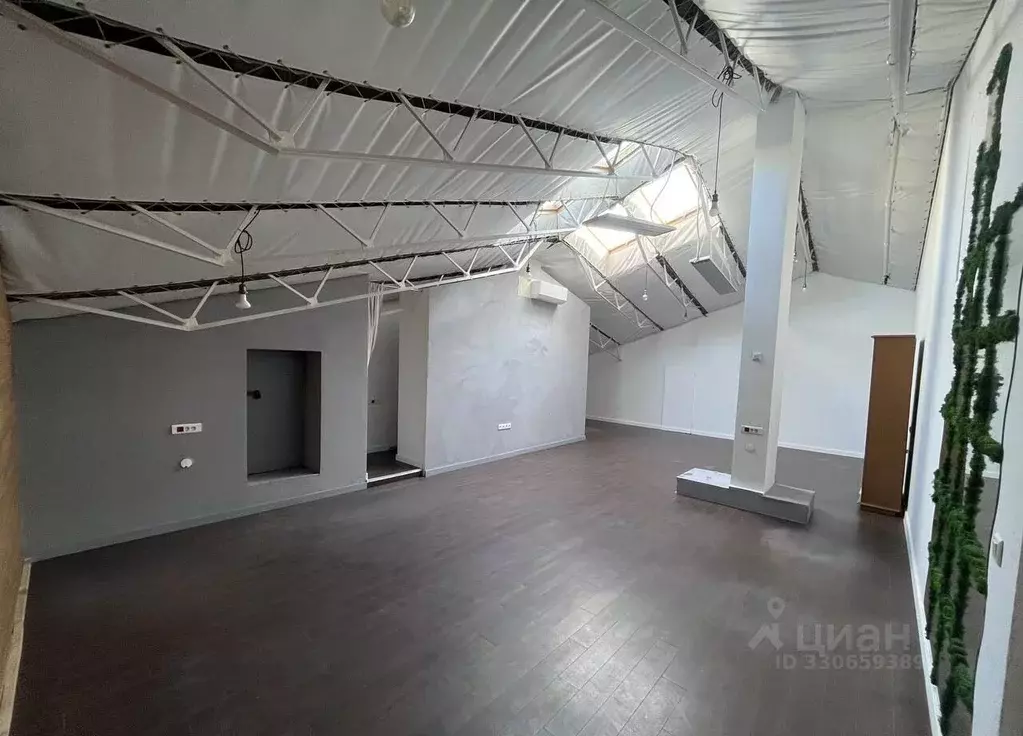 Офис в Краснодарский край, Краснодар ул. Орджоникидзе, 47 (62 м) - Фото 1