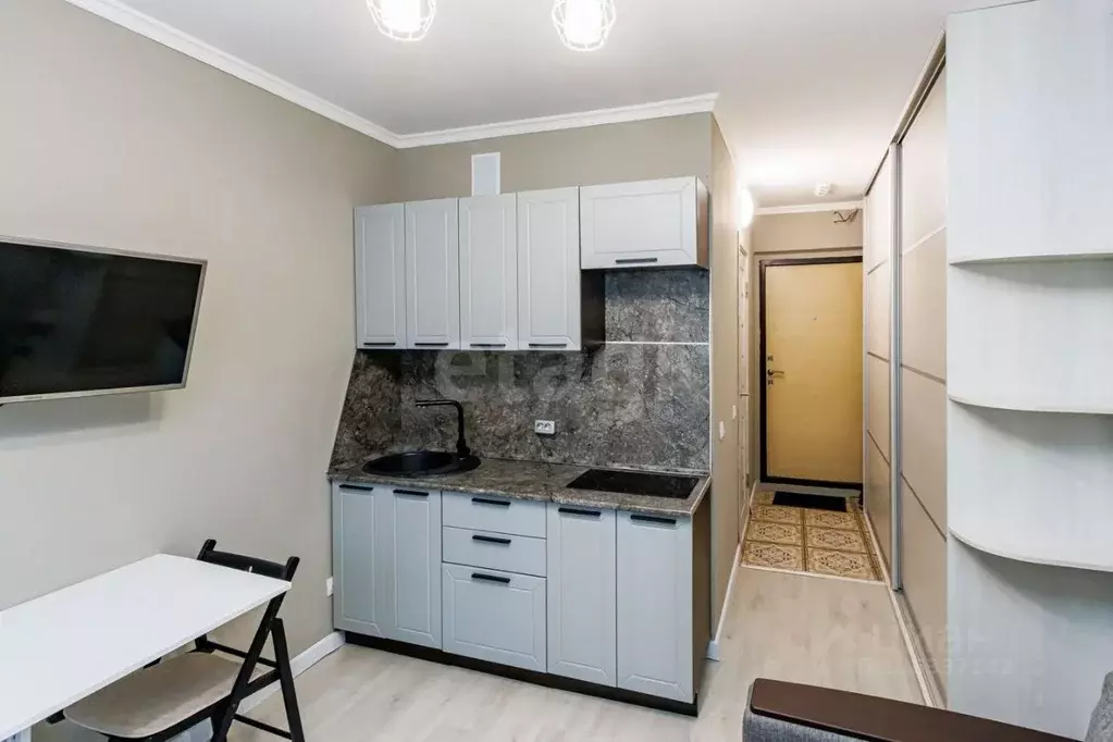 Студия Тюменская область, Тюмень ул. Новоселов, 115 (16.0 м) - Фото 1