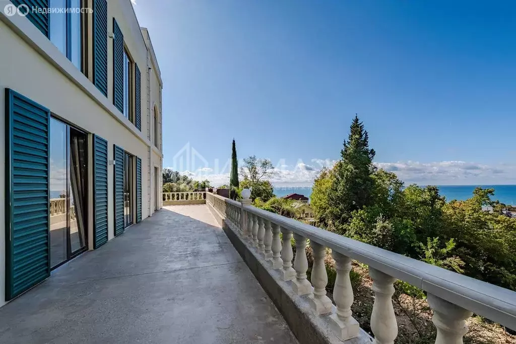 Дом в Краснодарский край, Сочи, жилой район Хоста (300 м) - Фото 0