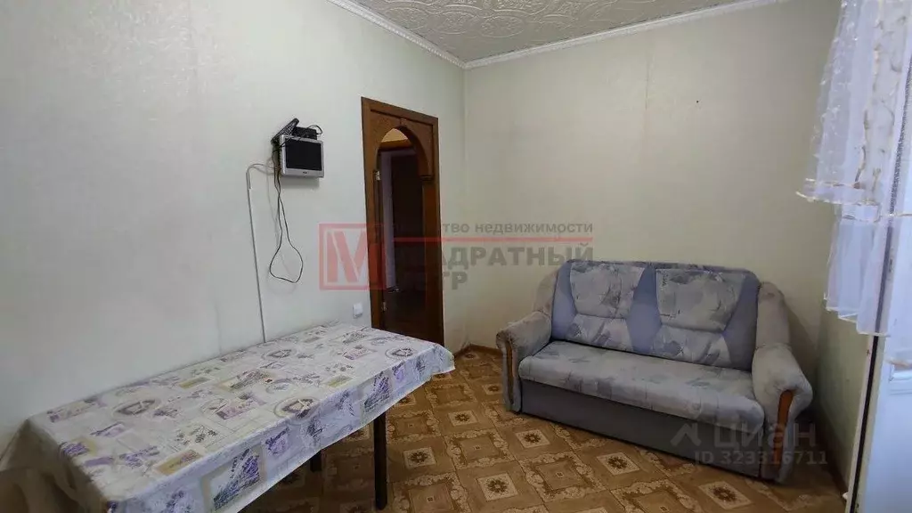 1-к кв. Белгородская область, Старый Оскол Северный мкр, 8 (39.7 м) - Фото 2