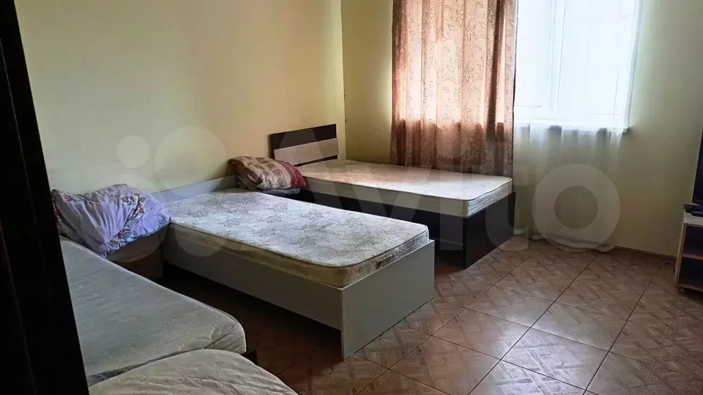2-к. квартира, 70 м, 2/3 эт. - Фото 1