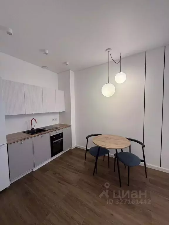 1-к кв. Хакасия, Абакан ул. Комарова, 7 (37.5 м) - Фото 1