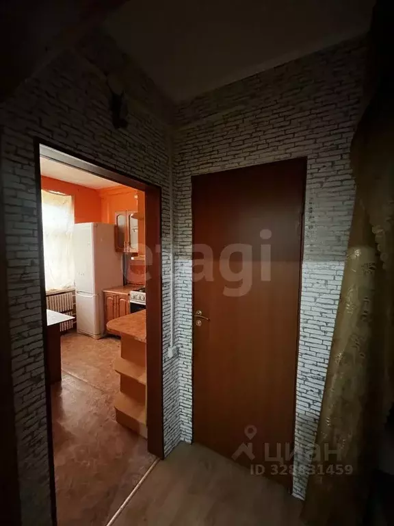 2-к кв. Оренбургская область, Орск Краснодонская ул., 5 (35.5 м) - Фото 2